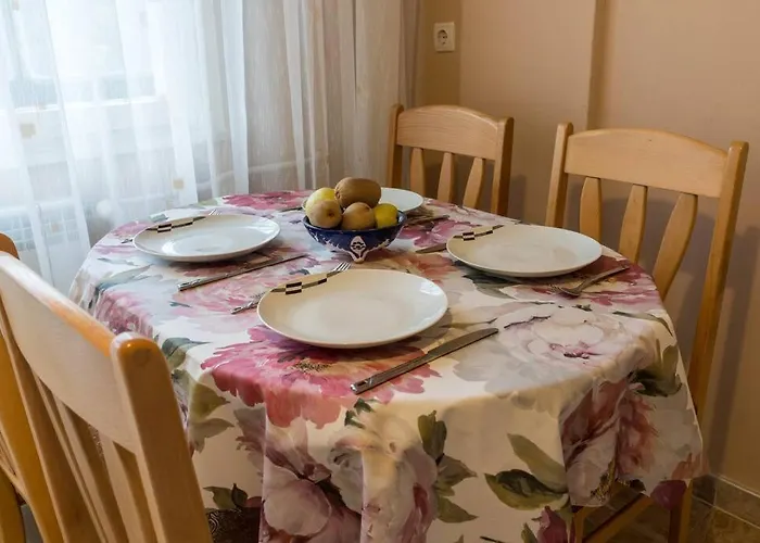 アパート Marvelous Riverside Flat *