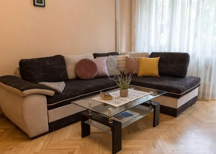 Marvelous Riverside Flat Apartment *